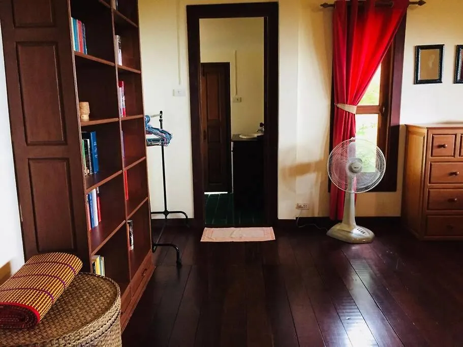 Contacten van Sea View Villa Kantiang Bay